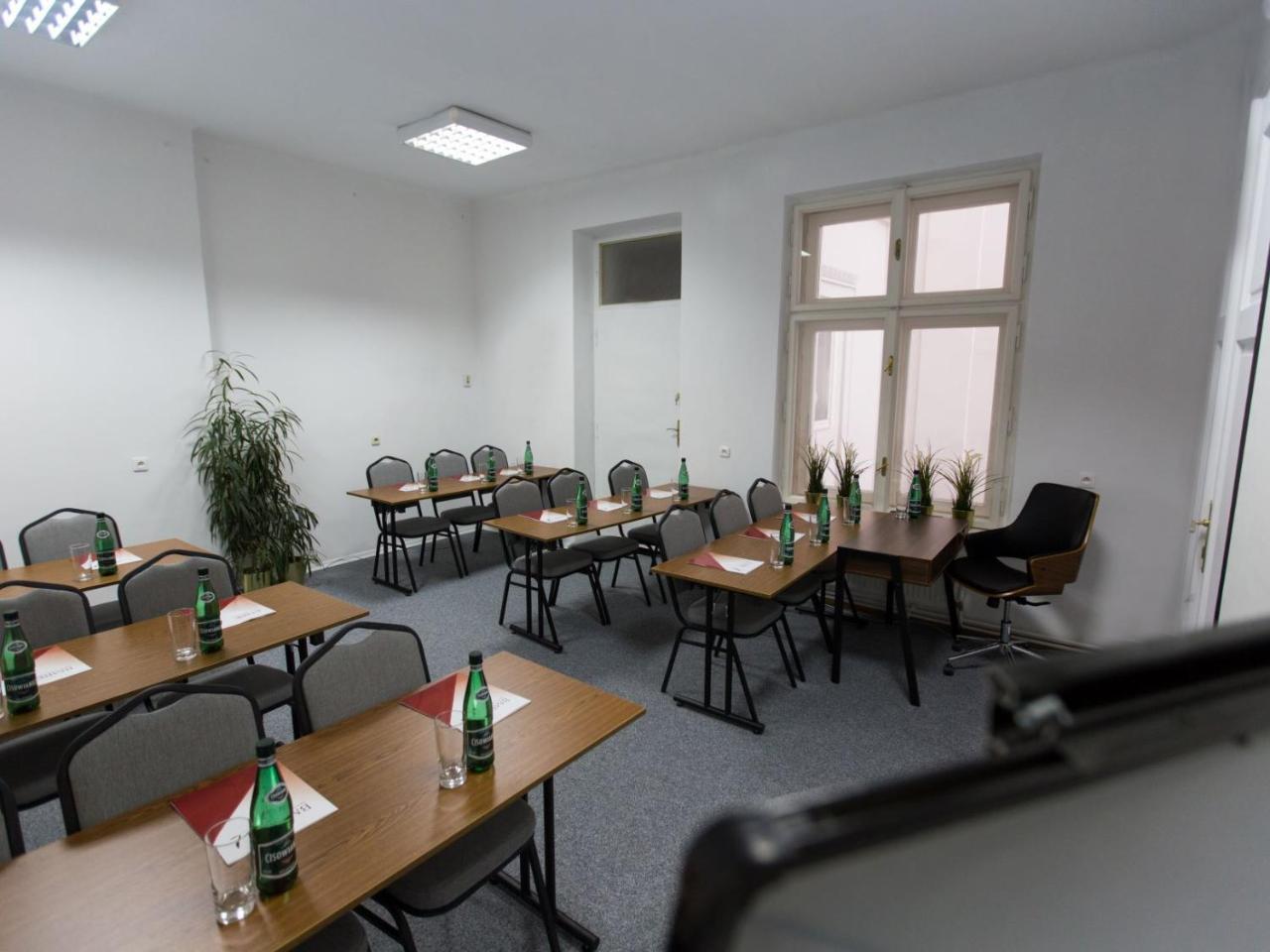 Old Town Apartments Krupnicza คราคูฟ ภายนอก รูปภาพ
